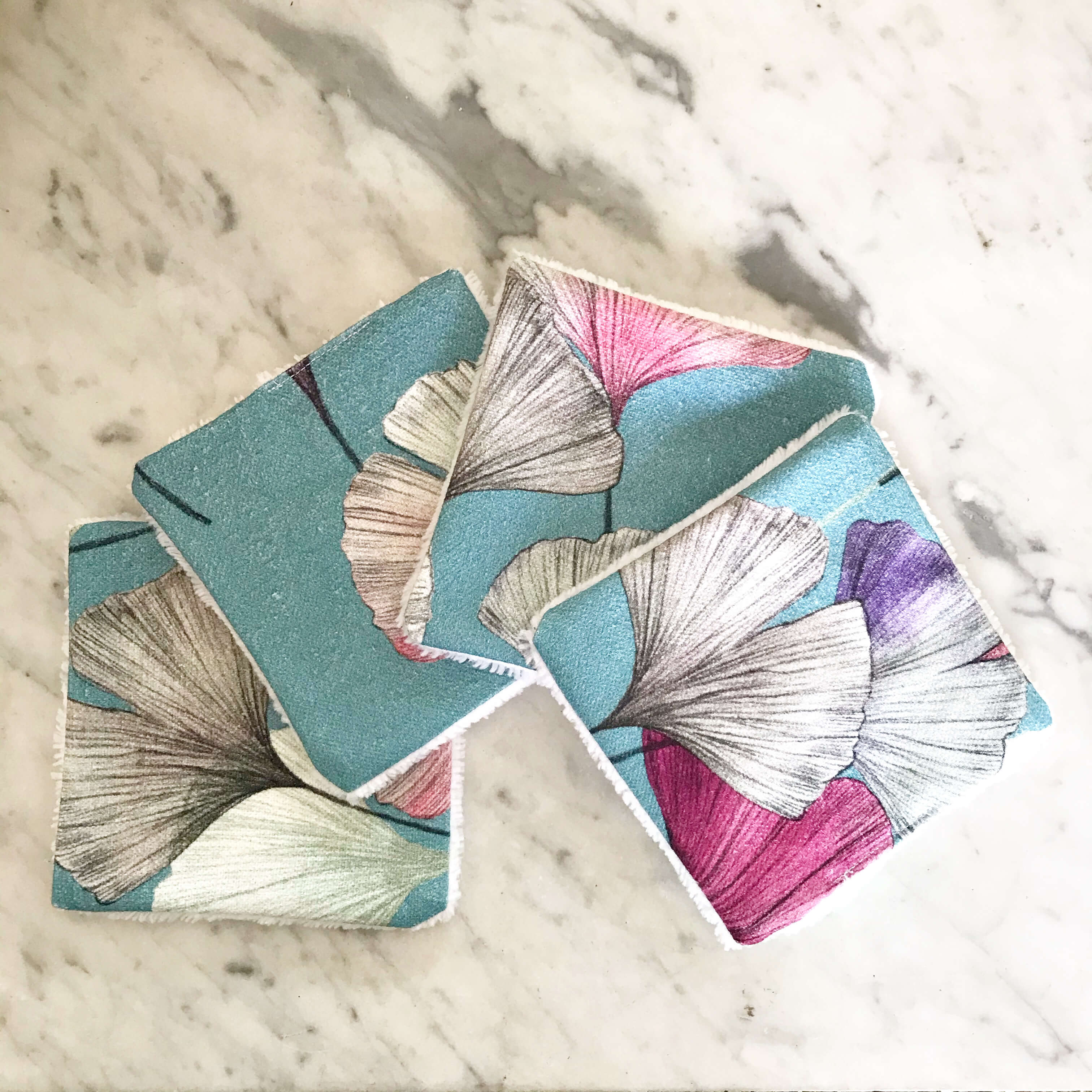 Carre demaquillant feuille de Ginkgo