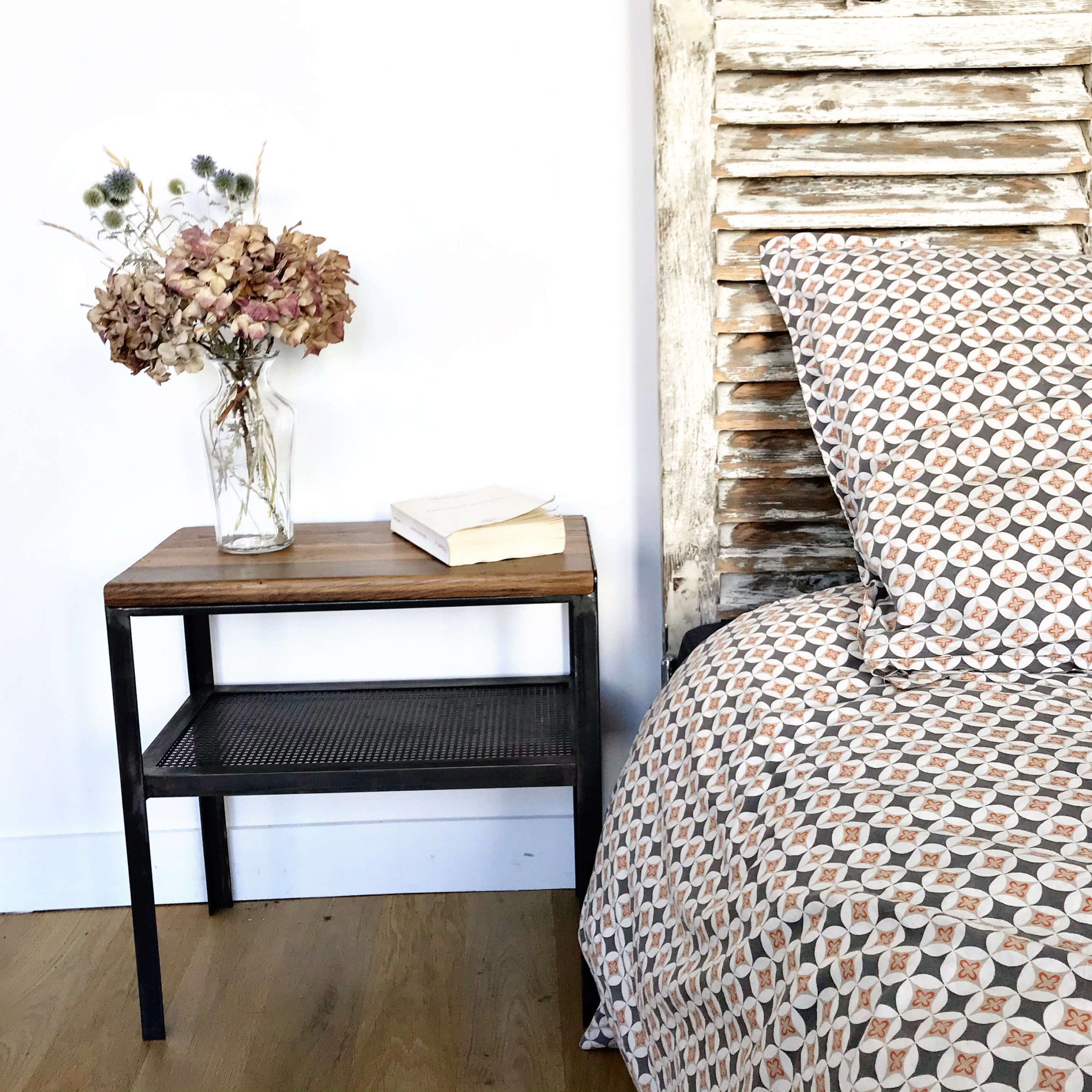 Table de chevet Gaspard chêne et acier (2)