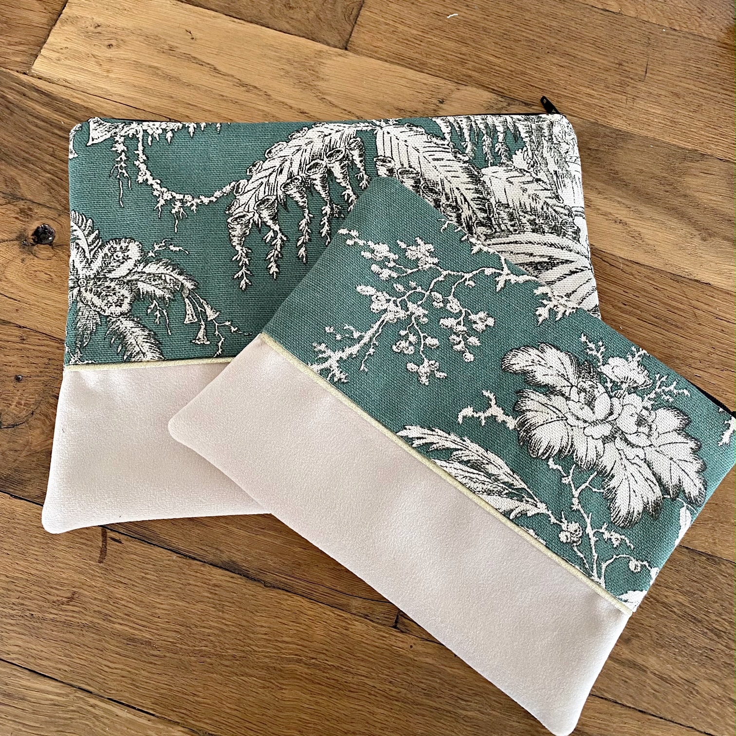 FC062F94-316A-4B50-B0B6-7B40E1E44024