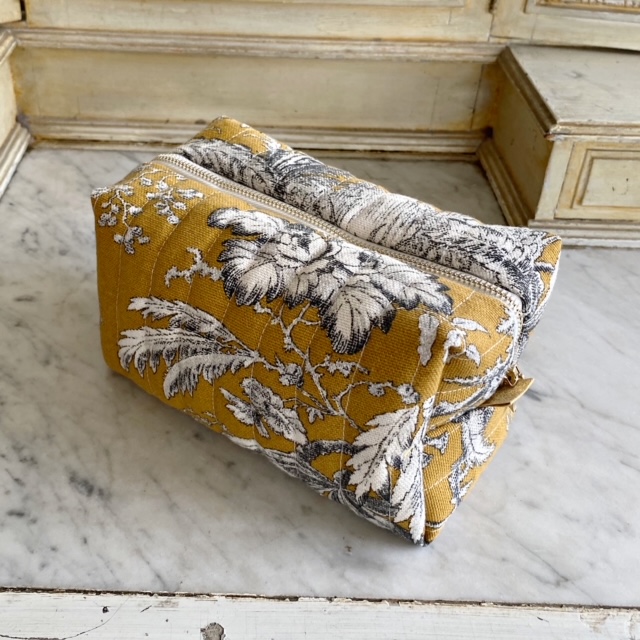 TROUSSE BEAUTE AMBRE (1)