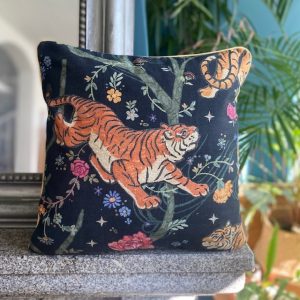 Coussin FAUVE - NEW