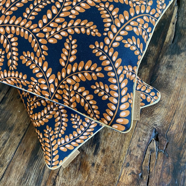 Coussin fait main alphonse (1)