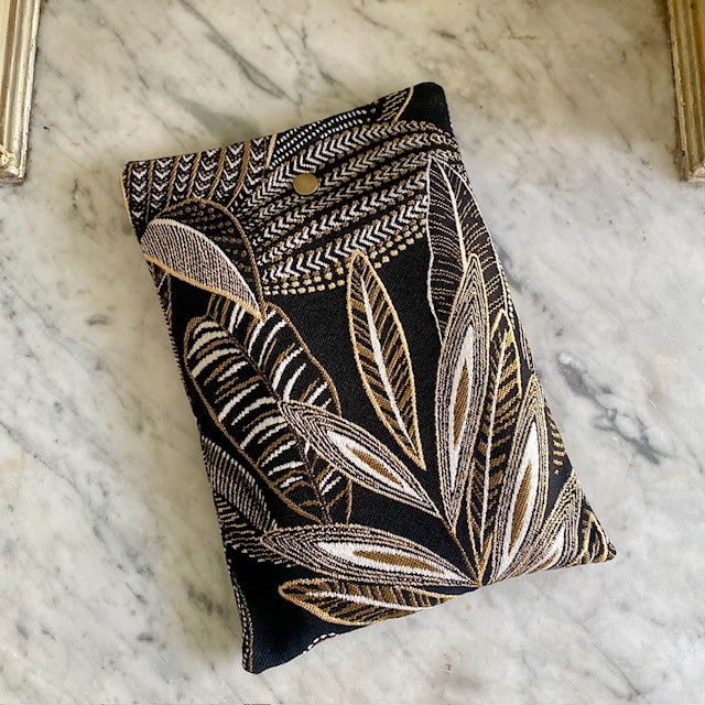 Pochette Livre de Poche NORA – Image 1
